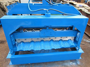 1050型琉璃瓦成型機(jī)