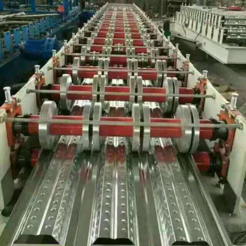 720型樓承板機(jī)