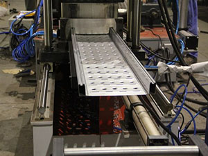 腳手板壓瓦機(jī)